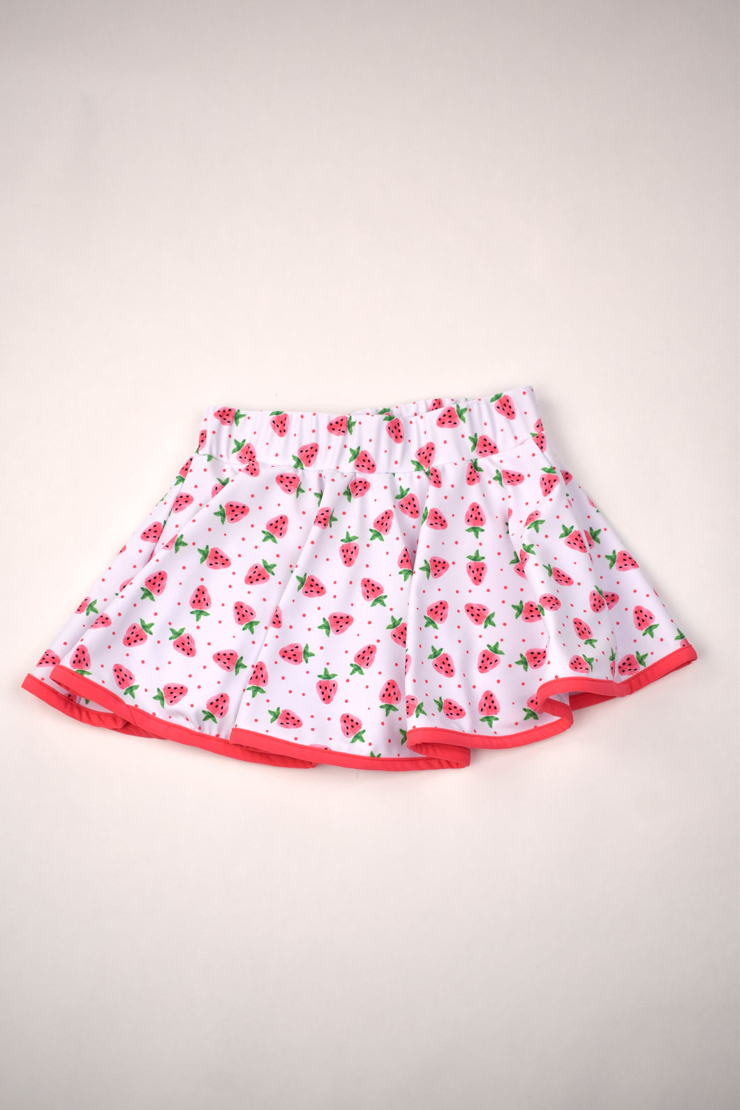 STRAWBERRY PRINT SKORT
